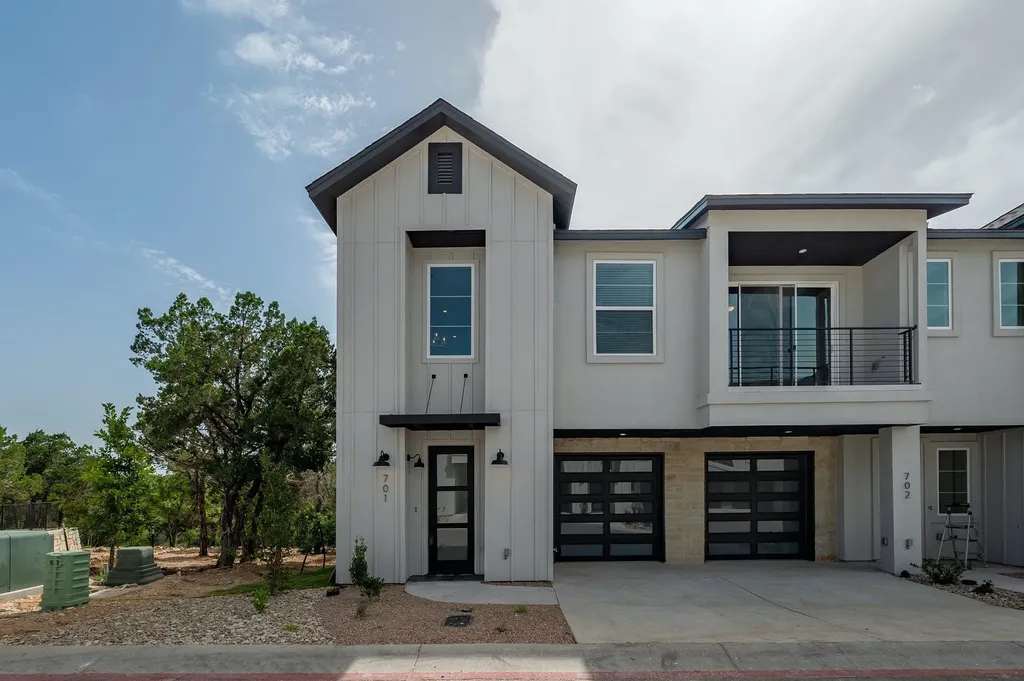 12001 Vista Parke Drive Austin TX 78726