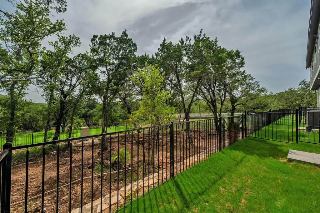 12001 Vista Parke Drive Austin TX 78726