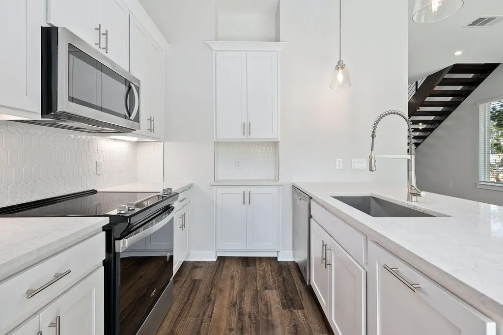 12001 Vista Parke Drive Austin TX 78726
