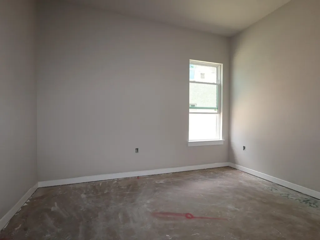 275 Callahan Loop Buda TX 78610