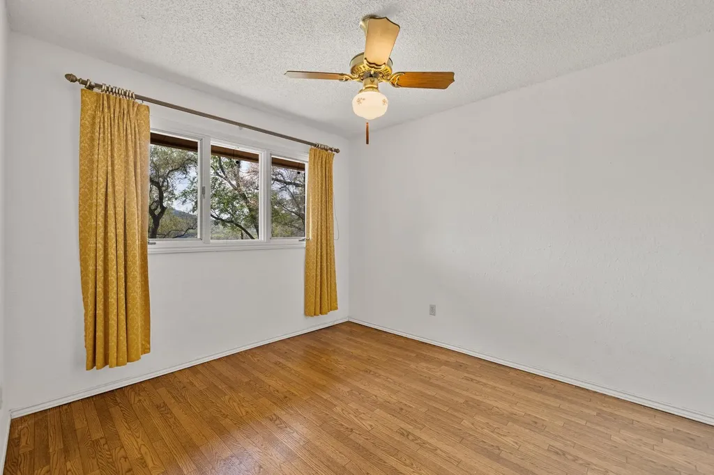 10314 W Darleen Drive Leander TX 78641