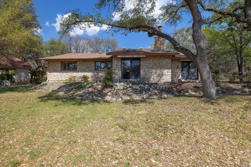 10314 W Darleen Drive Leander TX 78641