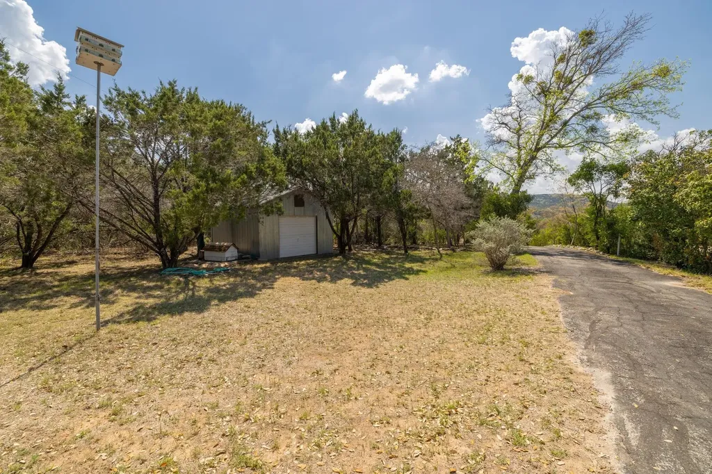 10314 W Darleen Drive Leander TX 78641