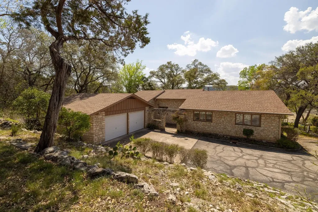 10314 W Darleen Drive Leander TX 78641