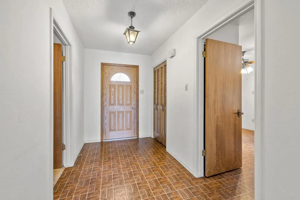 10314 W Darleen Drive Leander TX 78641
