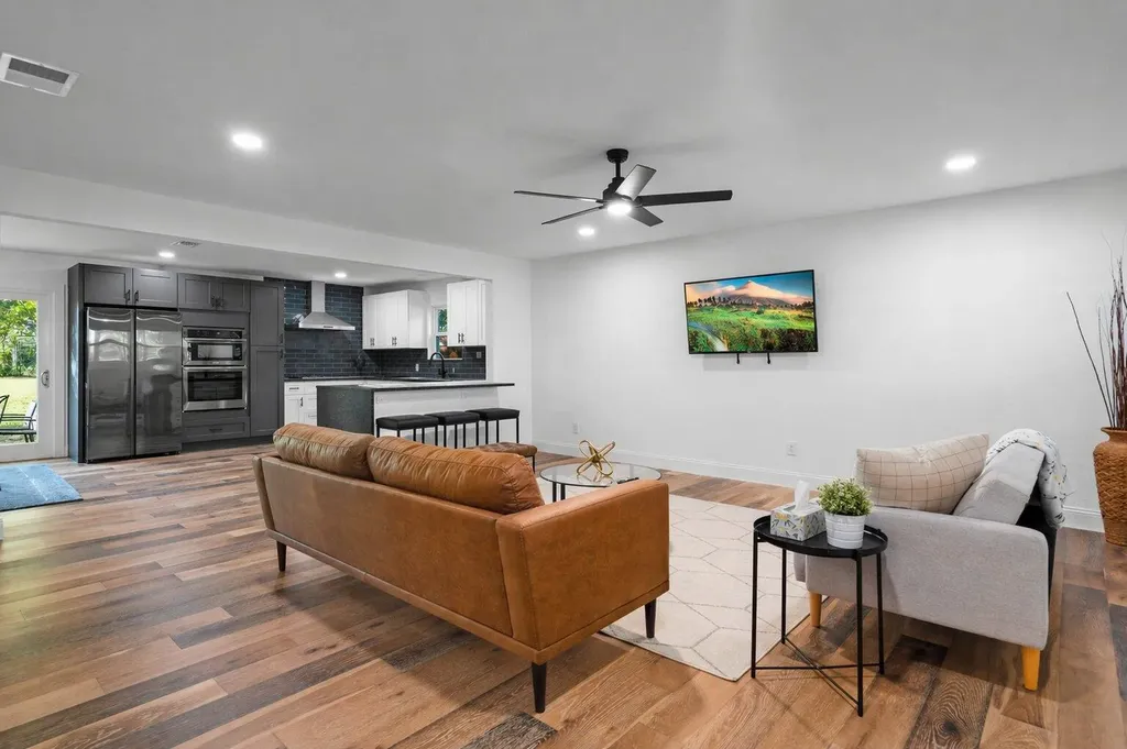 4902 Russet Hill Drive Austin TX 78723