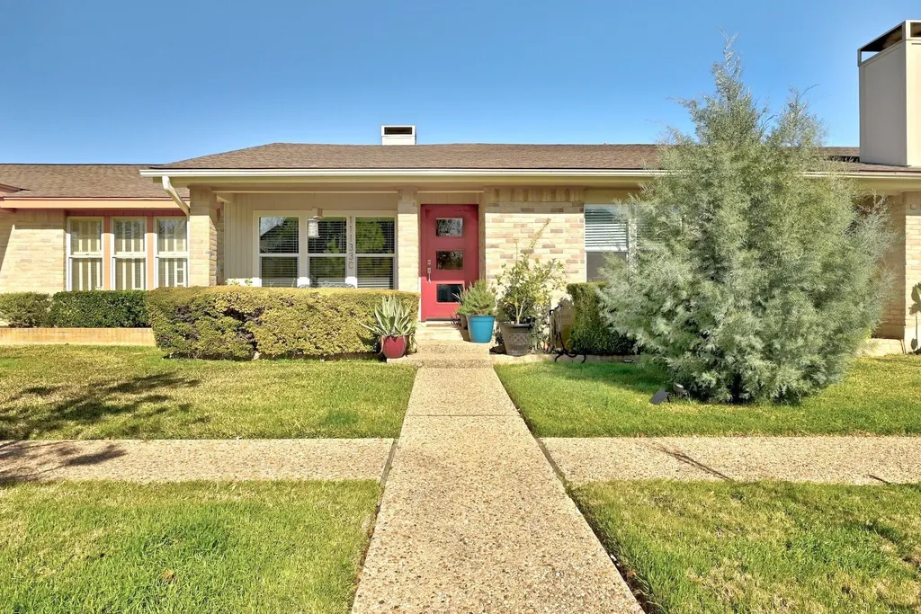11133 Pinehurst Drive Austin TX 78747