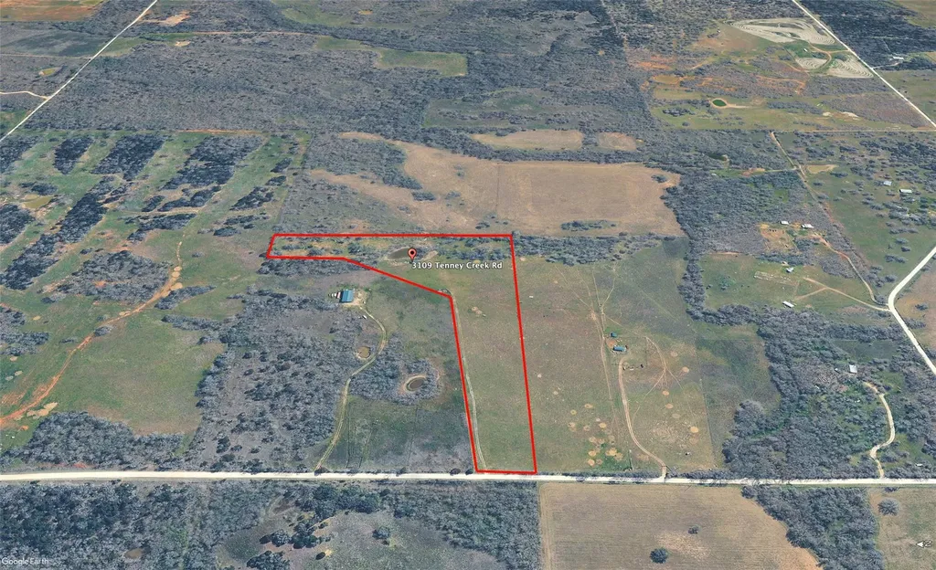3109 Tenney Creek Road Luling TX 78648