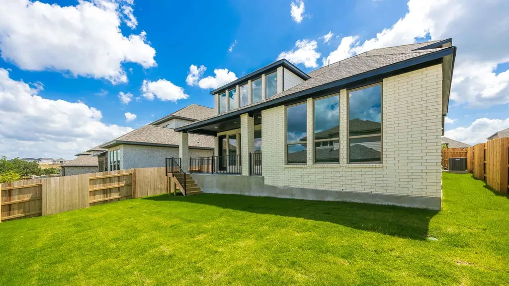 1109 Lariat Loop Liberty Hill TX 78642