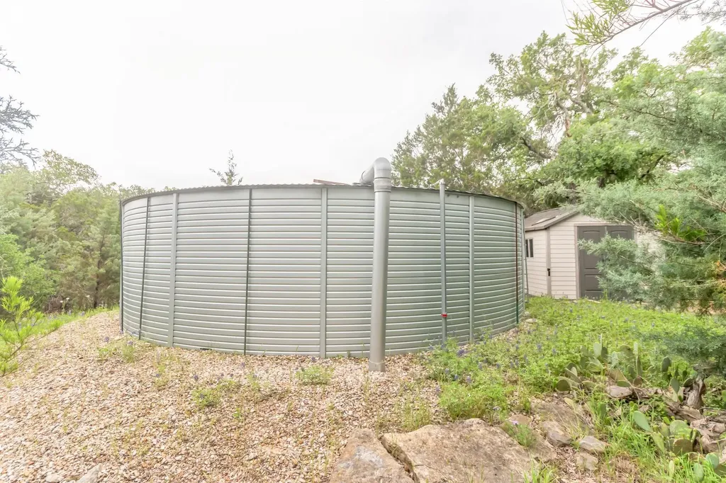 10905 W Cave Boulevard Dripping Springs TX 78620