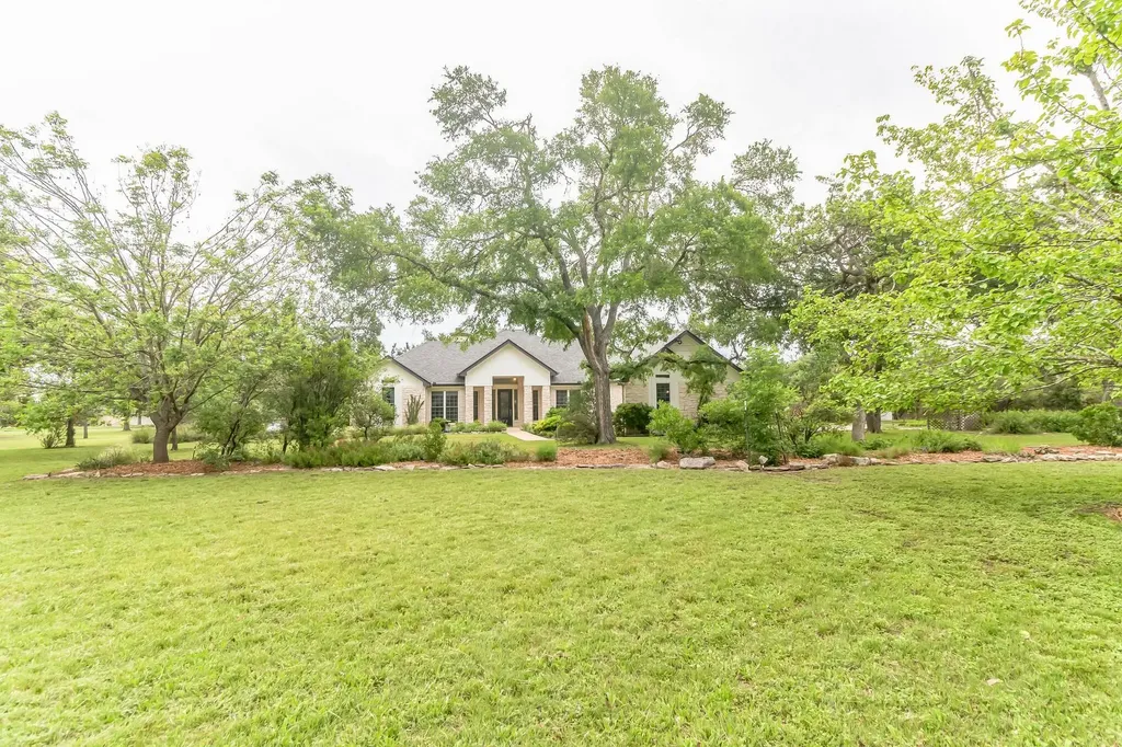 10905 W Cave Boulevard Dripping Springs TX 78620
