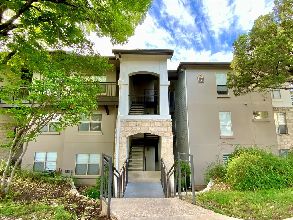 6000 Shepherd Mountain Cove Austin TX 78730