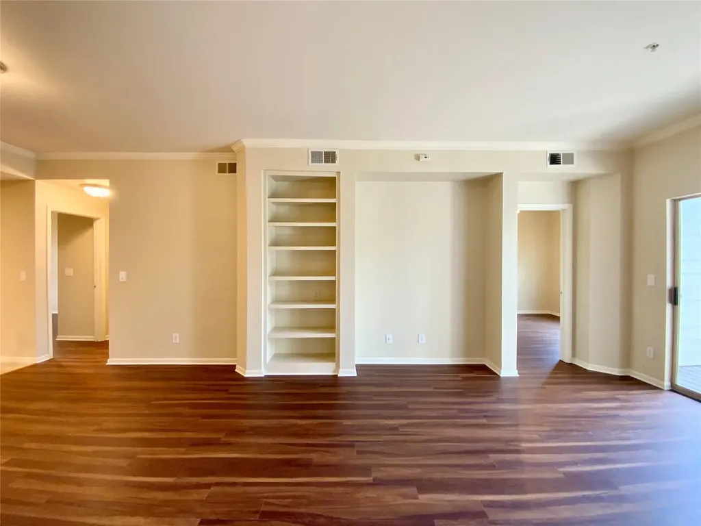6000 Shepherd Mountain Cove Austin TX 78730