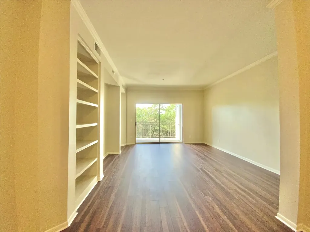 6000 Shepherd Mountain Cove Austin TX 78730