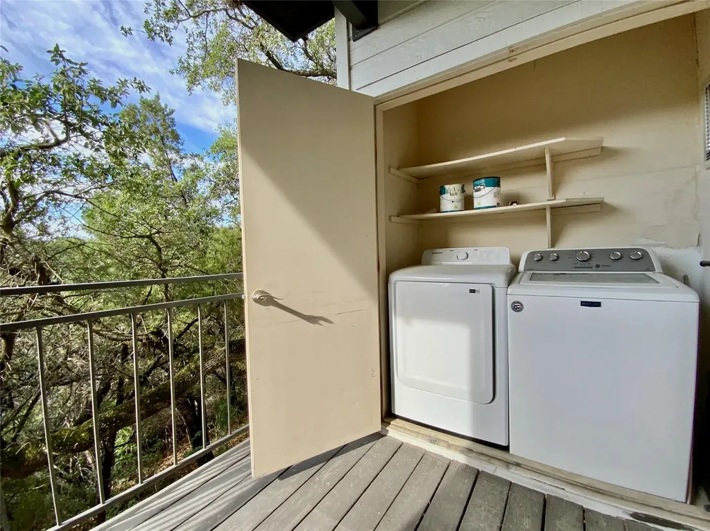 6000 Shepherd Mountain Cove Austin TX 78730
