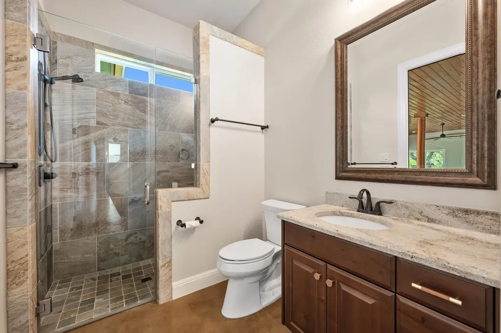 1012 Quail Ridge Drive Dripping Springs TX 78620