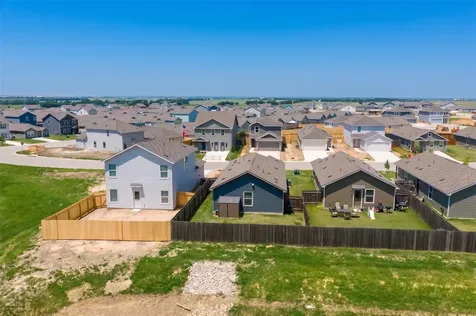 116 Texas Angel Way Jarrell TX 76537