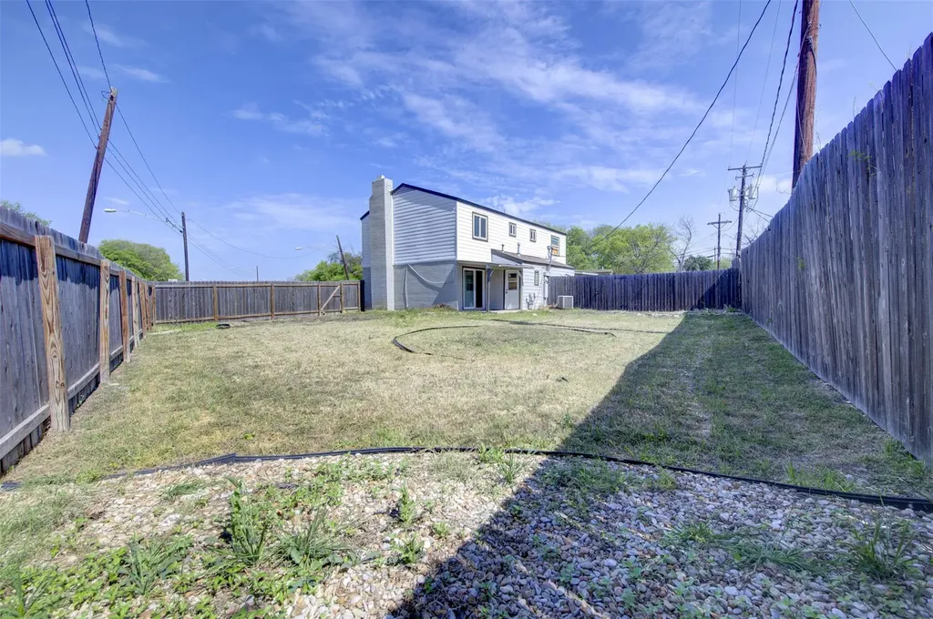 1306 E Saint Johns Avenue Austin TX 78752