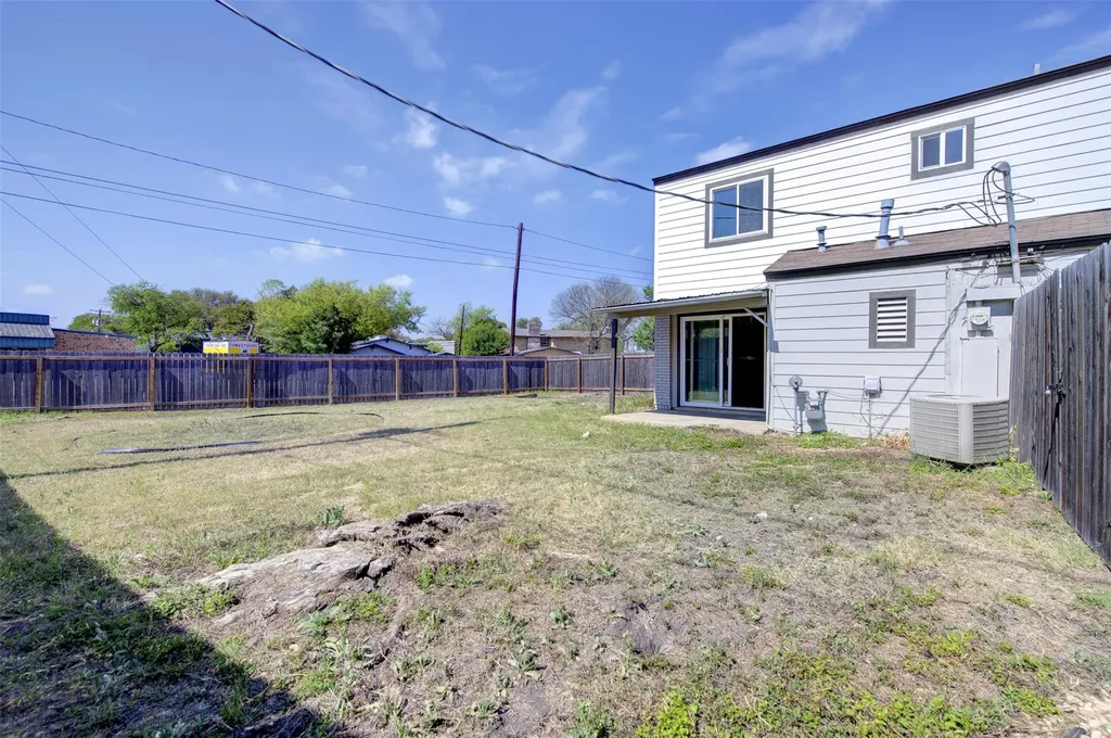 1306 E Saint Johns Avenue Austin TX 78752
