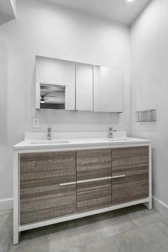 1741 Spyglass Drive Austin TX 78746