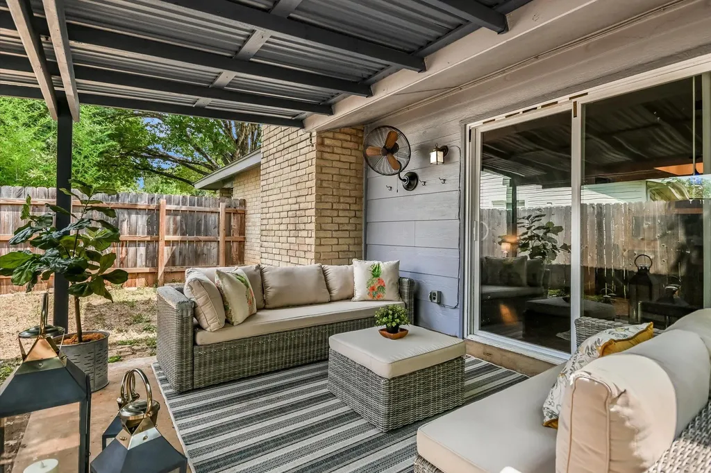 623 Buckskin Drive N Round Rock TX 78681