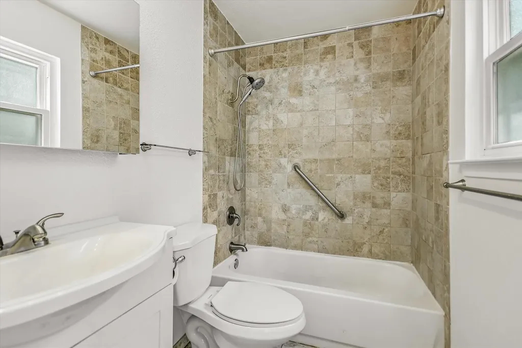 623 Buckskin Drive N Round Rock TX 78681