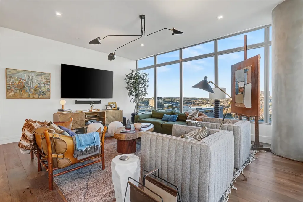 501 West Avenue Austin TX 78701