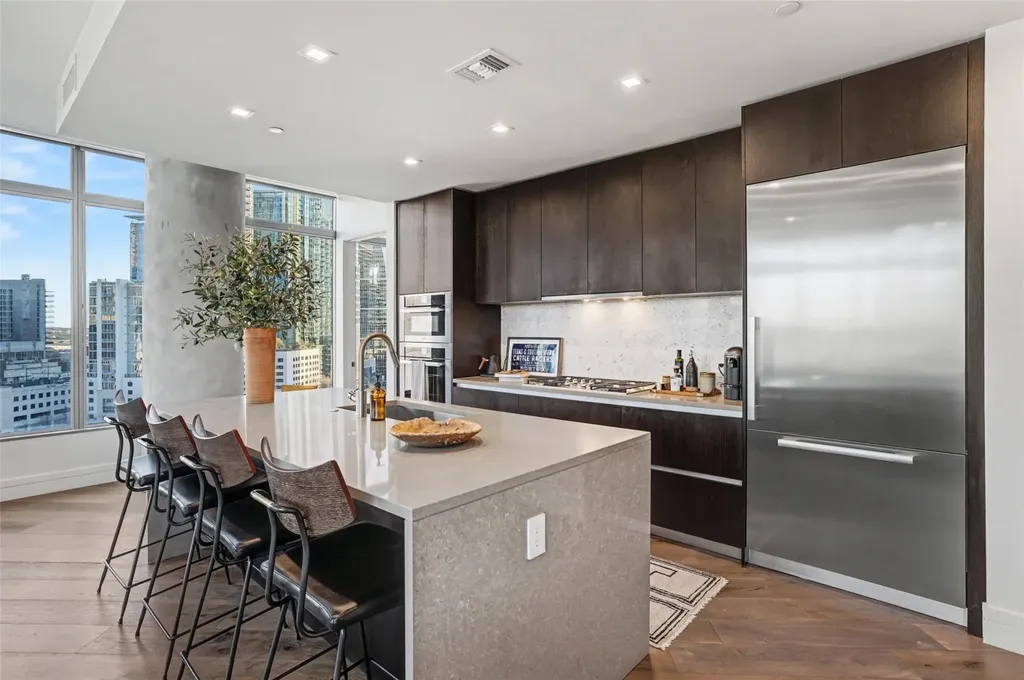 501 West Avenue Austin TX 78701