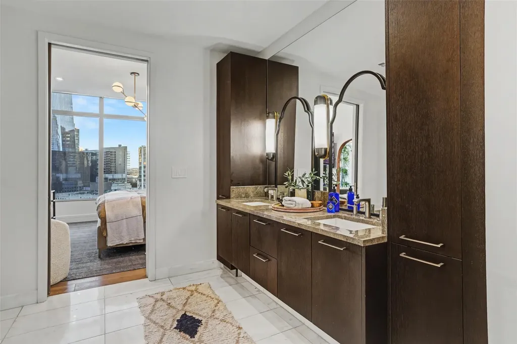 501 West Avenue Austin TX 78701