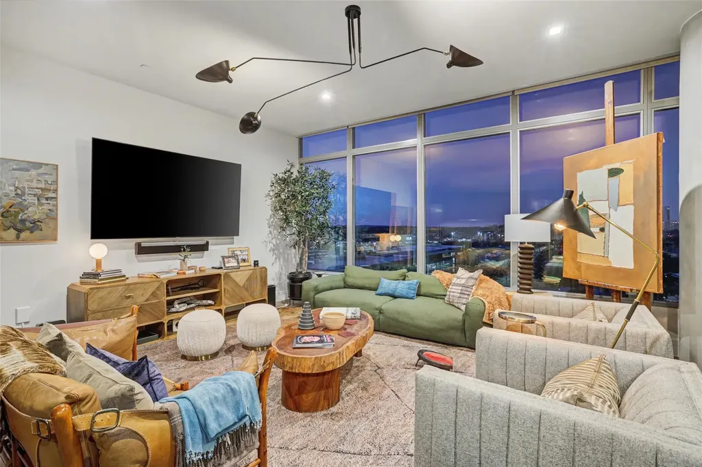 501 West Avenue Austin TX 78701