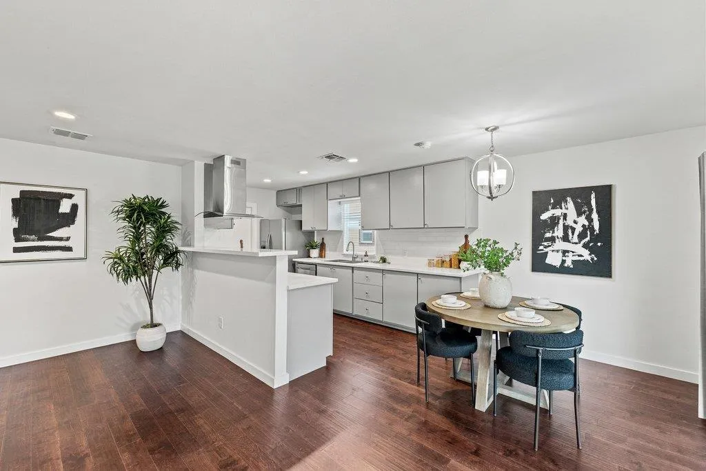 5611 Porsche Lane Austin TX 78749