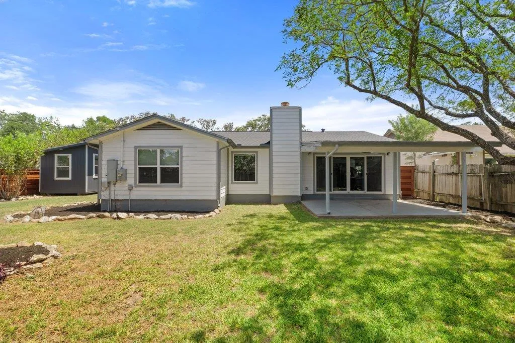 5611 Porsche Lane Austin TX 78749
