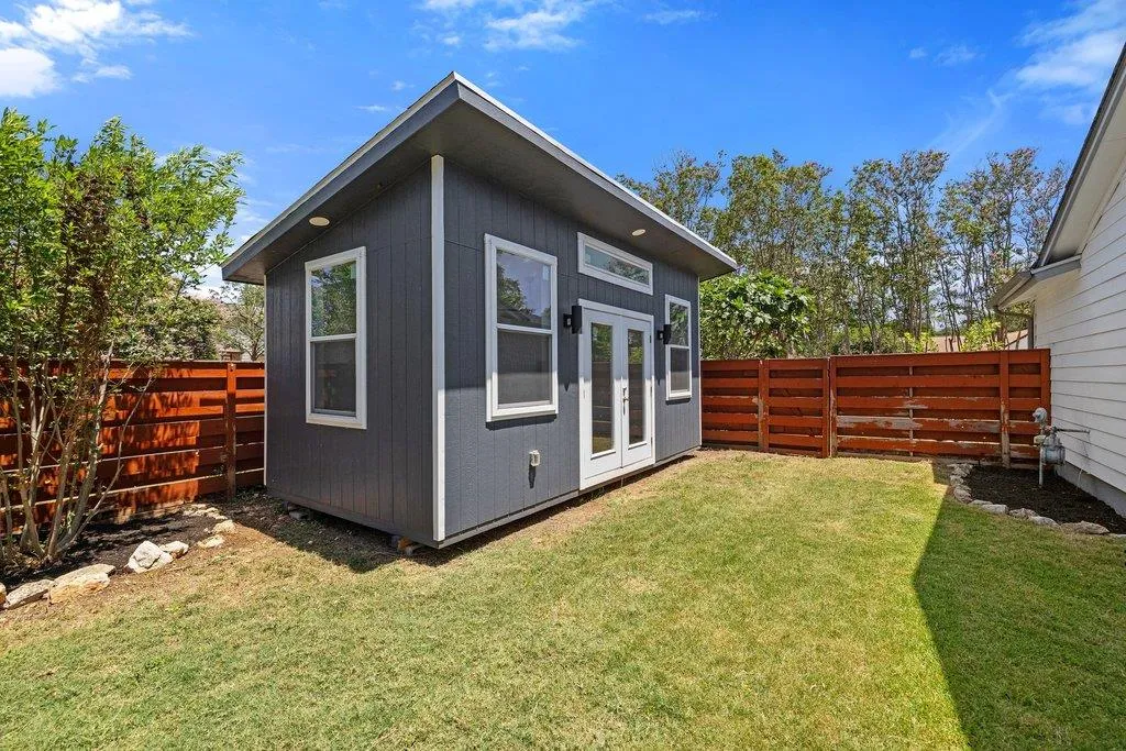 5611 Porsche Lane Austin TX 78749