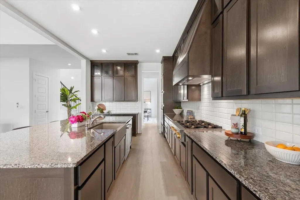 5037 Carsoli Lane Leander TX 78641