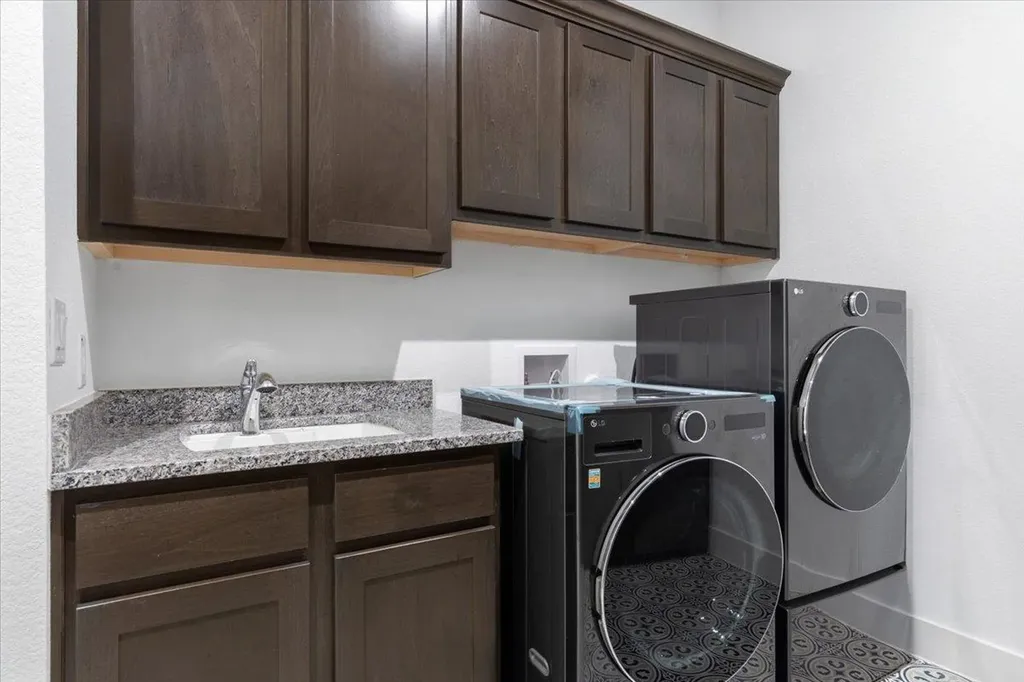 5037 Carsoli Lane Leander TX 78641