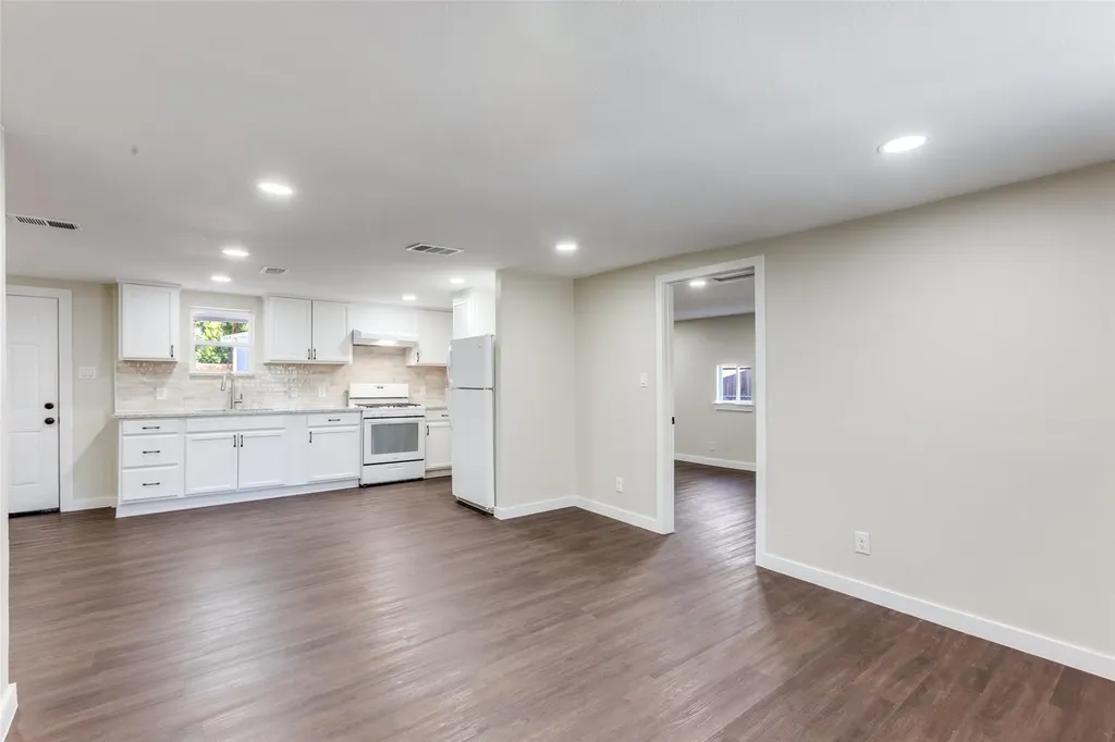 1118 Spur Street Austin TX 78721