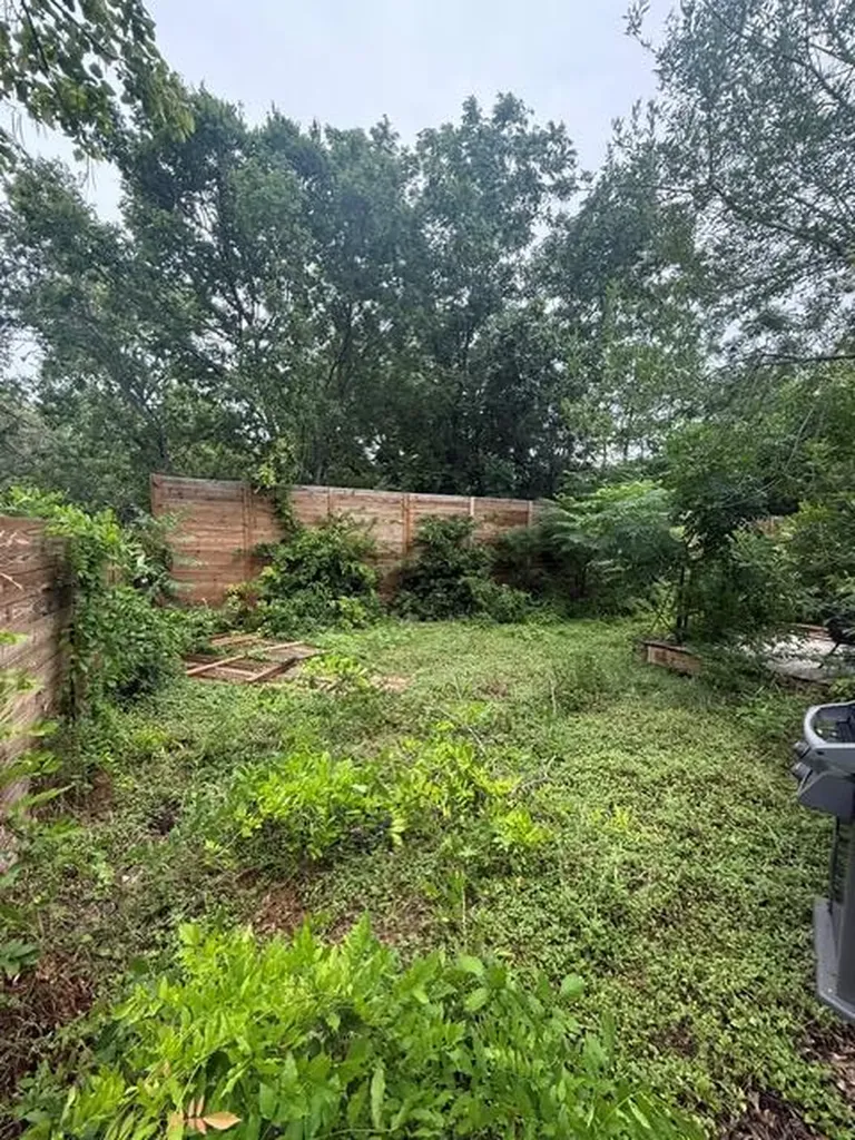 1608 Colony Creek Drive Austin TX 78758