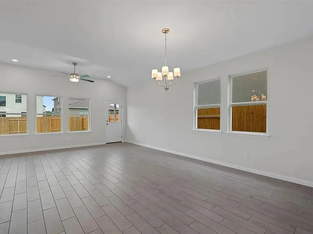 145 Comet Pointe Drive Georgetown TX 78628
