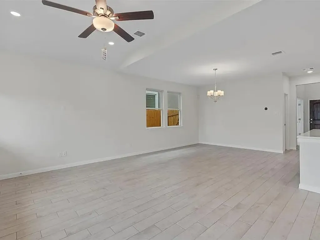 145 Comet Pointe Drive Georgetown TX 78628