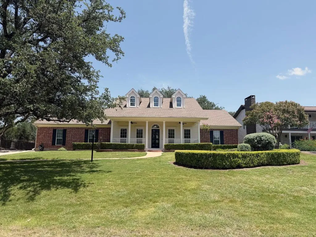 112 Snapper Street Lakeway TX 78734