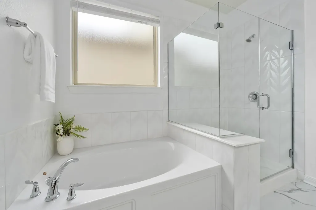 15905 Windroot Street Austin TX 78728