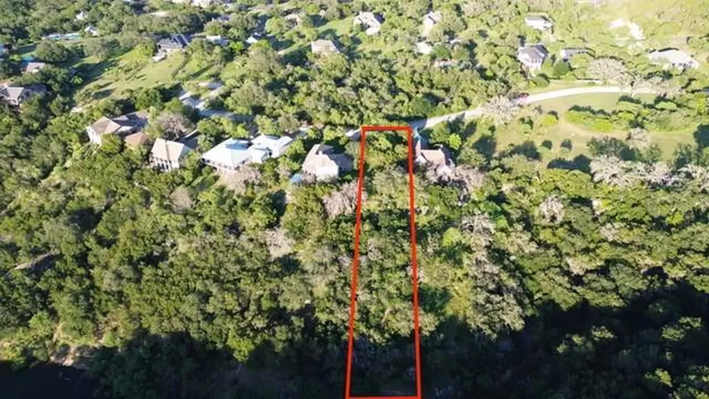 19 Hummingbird Way Spicewood TX 78669