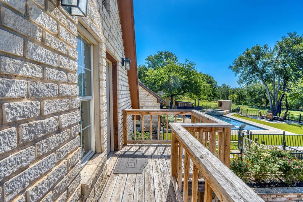 150 Shady Lane Marble Falls TX 78654