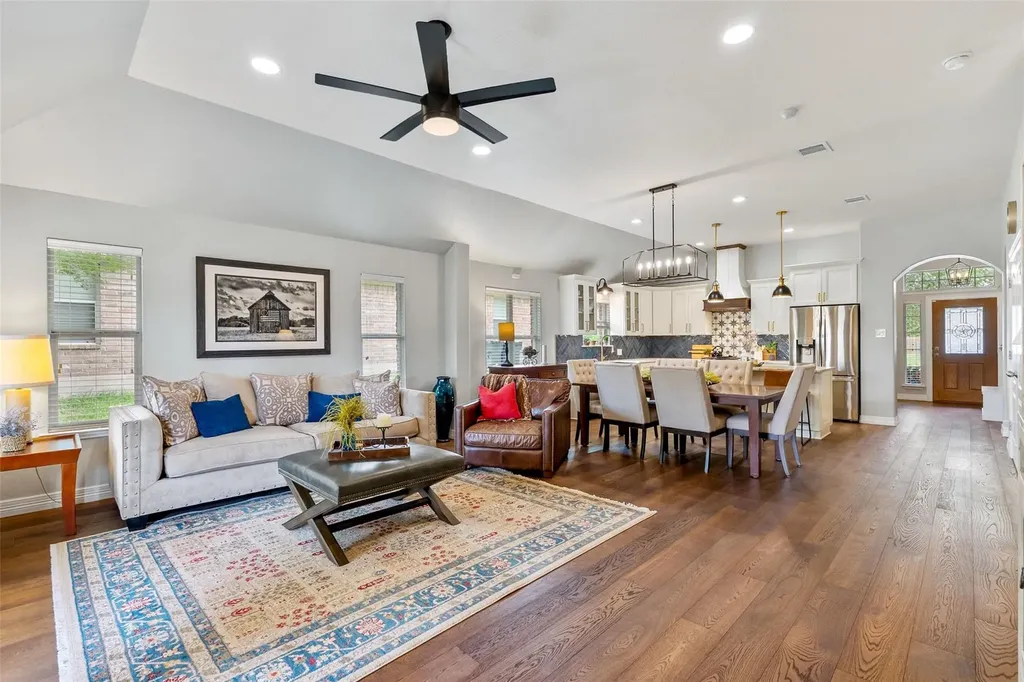 994 Hot Spring Valley Buda TX 78610