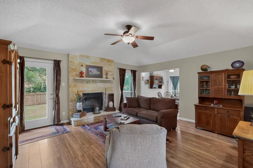 507 Thousand Oaks Boulevard Georgetown TX 78628