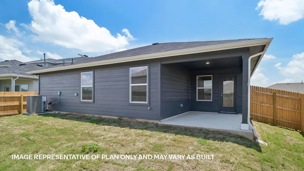 112 Little Walnut Cove Kyle TX 78640