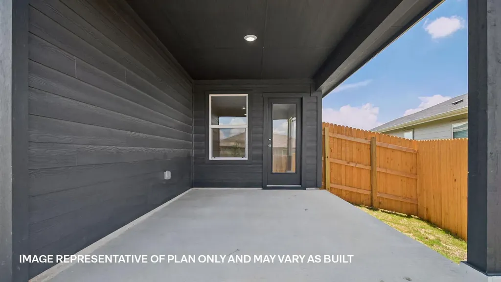 112 Little Walnut Cove Kyle TX 78640