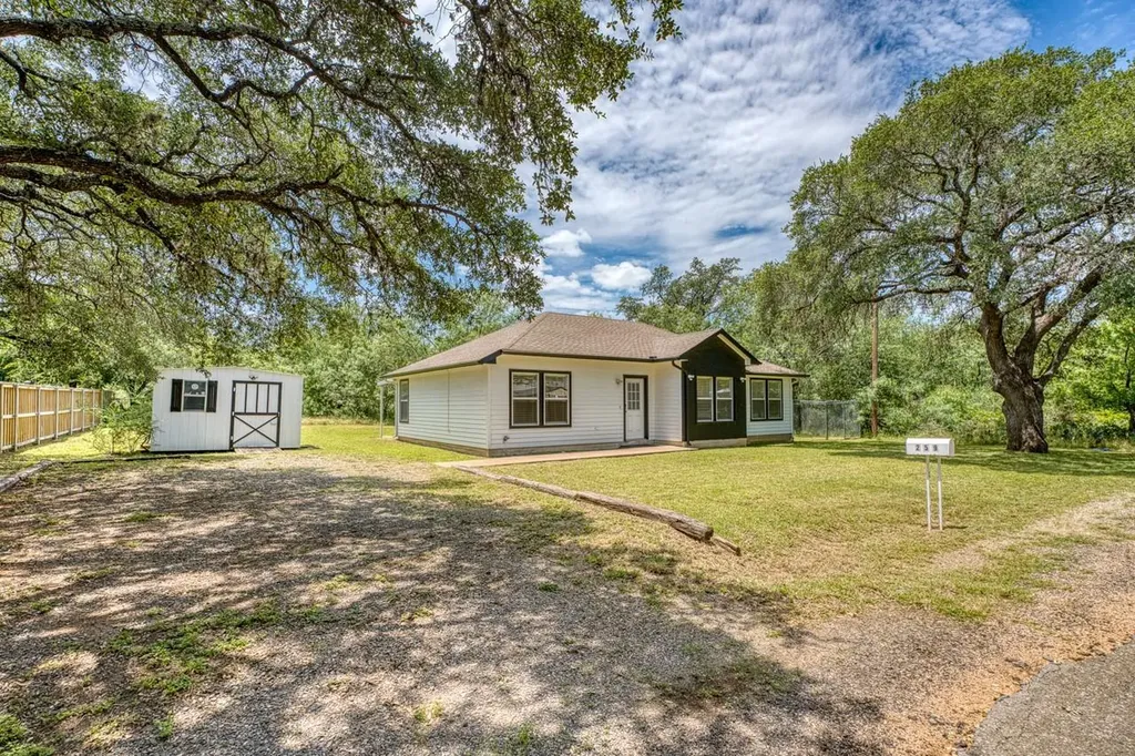 259 Lakewood Drive Granite Shoals TX 78654