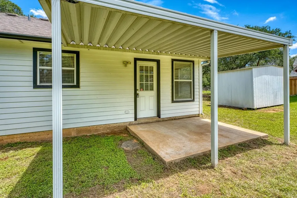 259 Lakewood Drive Granite Shoals TX 78654