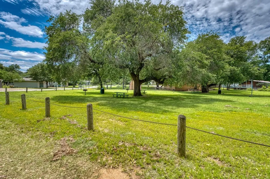 259 Lakewood Drive Granite Shoals TX 78654